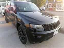 جیپ گراند شیرۆکی